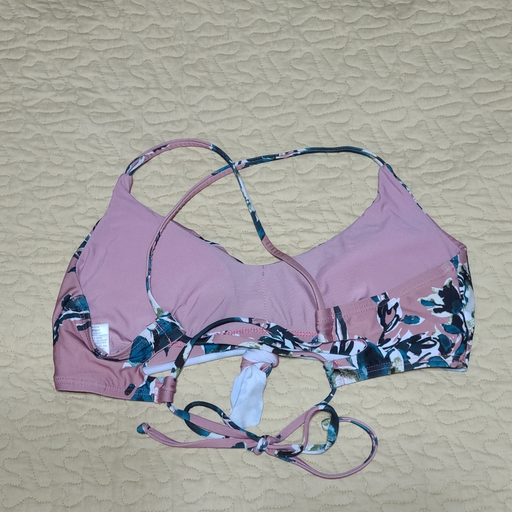 Splendid Floral Water color 2 piece swimsuit bikini size M - Picture 9 of 9